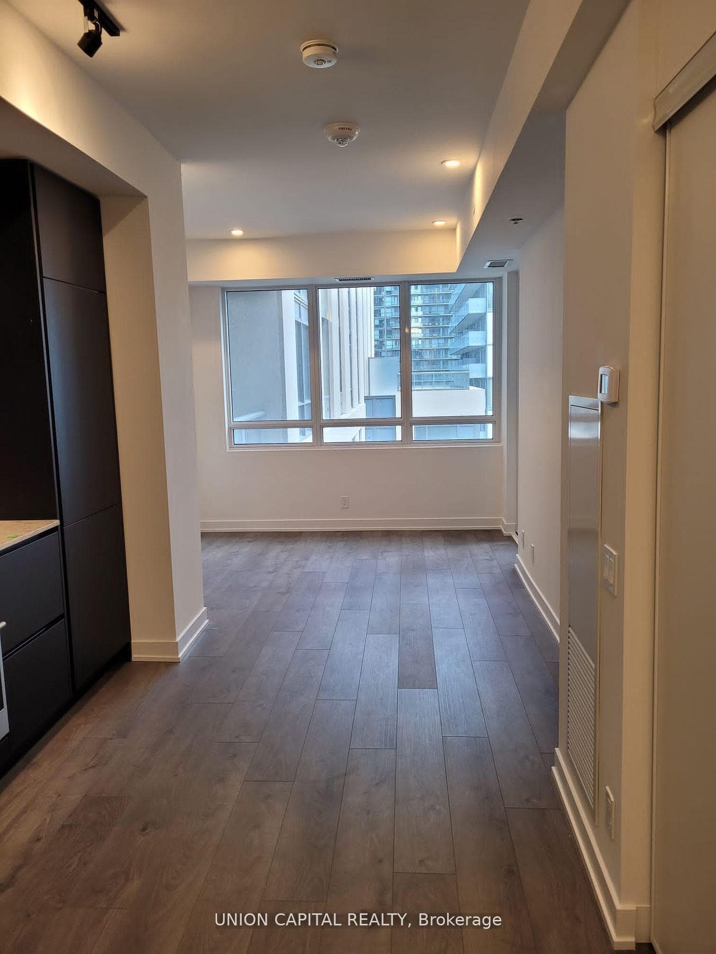 108 Peter Street Unit 1511 photo 5