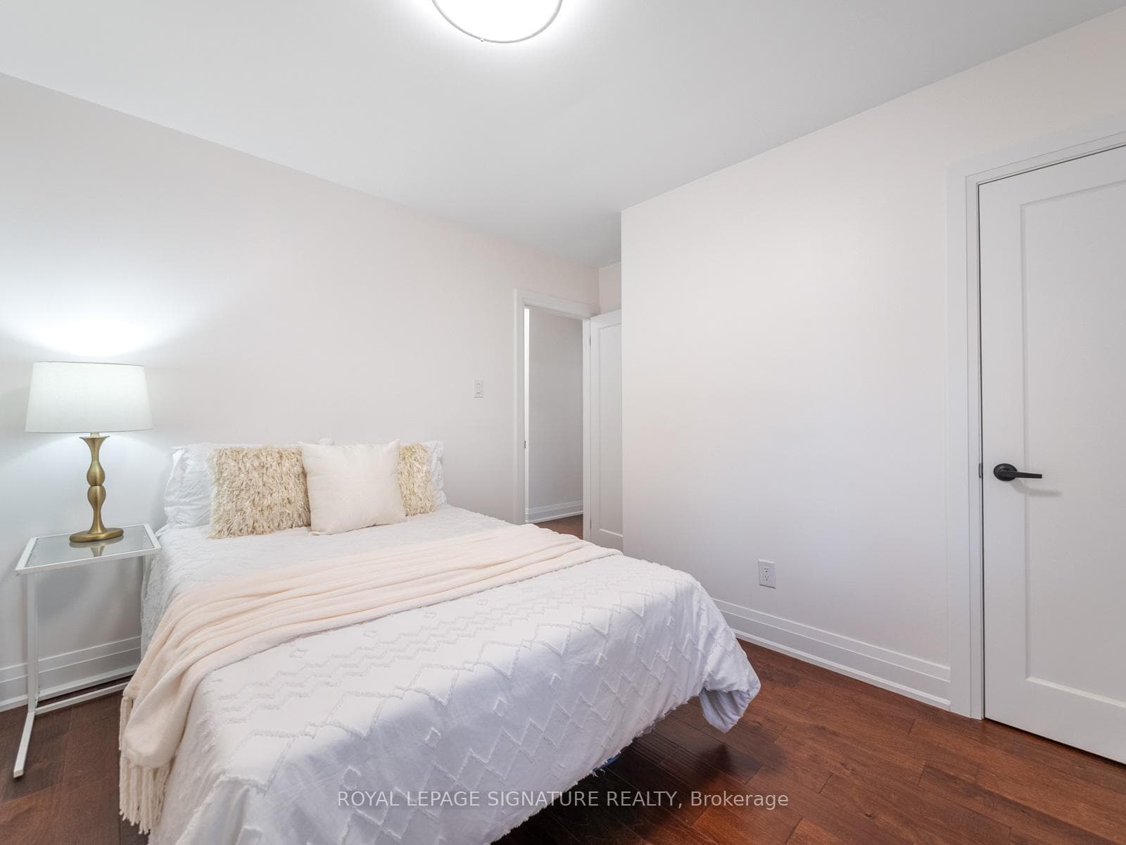 54 Flintridge Road photo 18