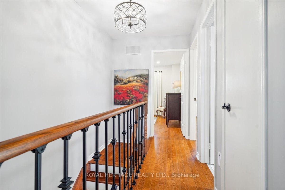 33 Reese Avenue photo 23