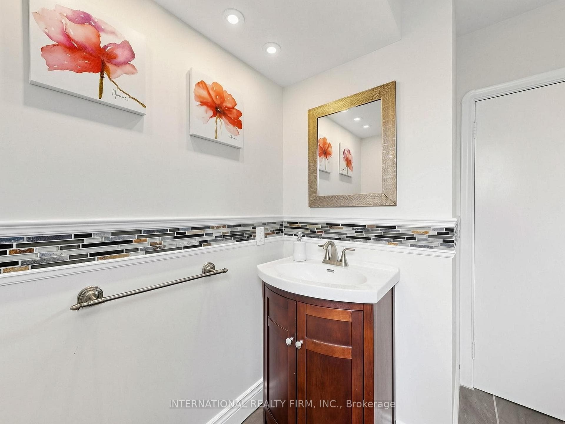 200 Burndale Avenue photo 21