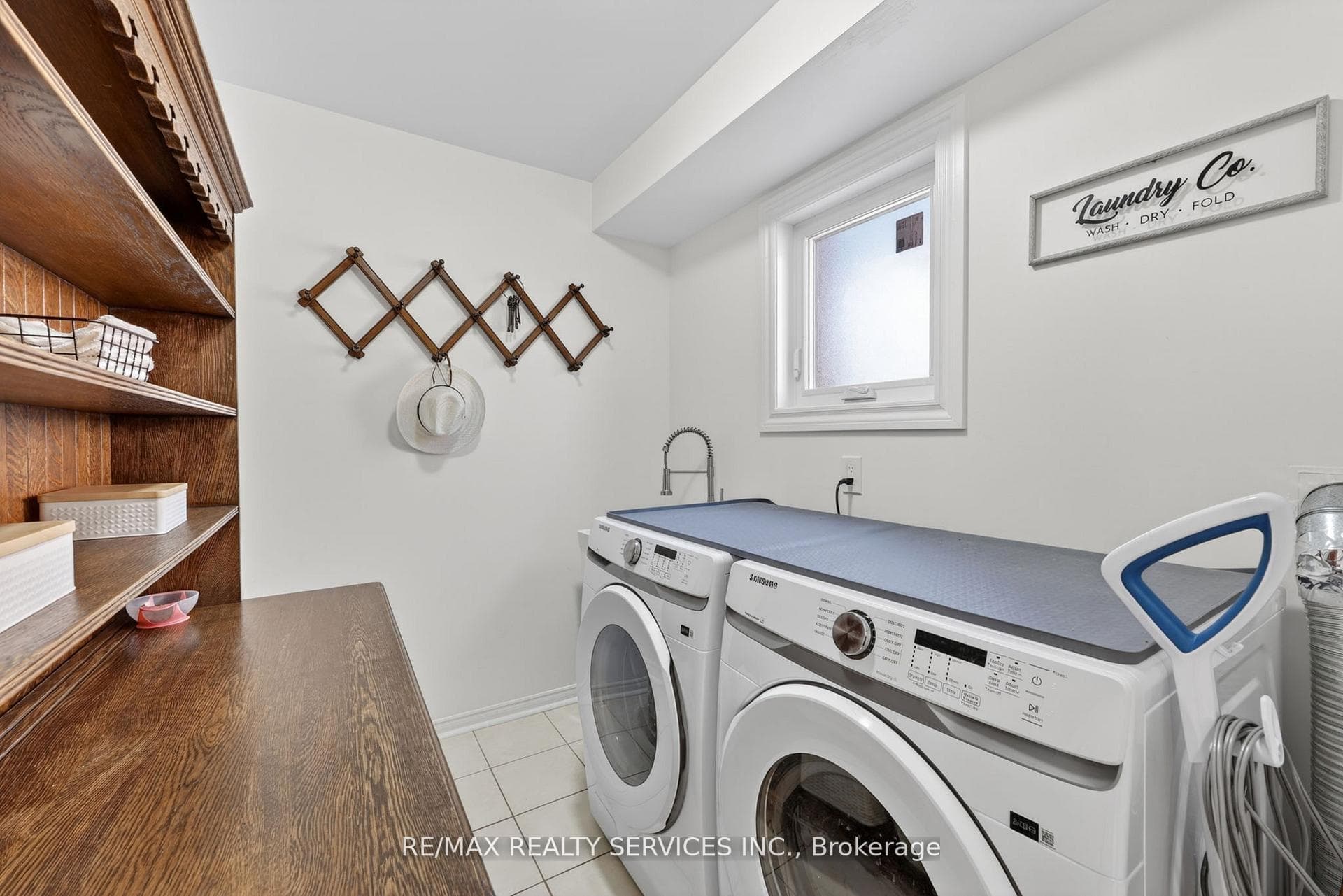 150 Royal Valley Drive photo 17