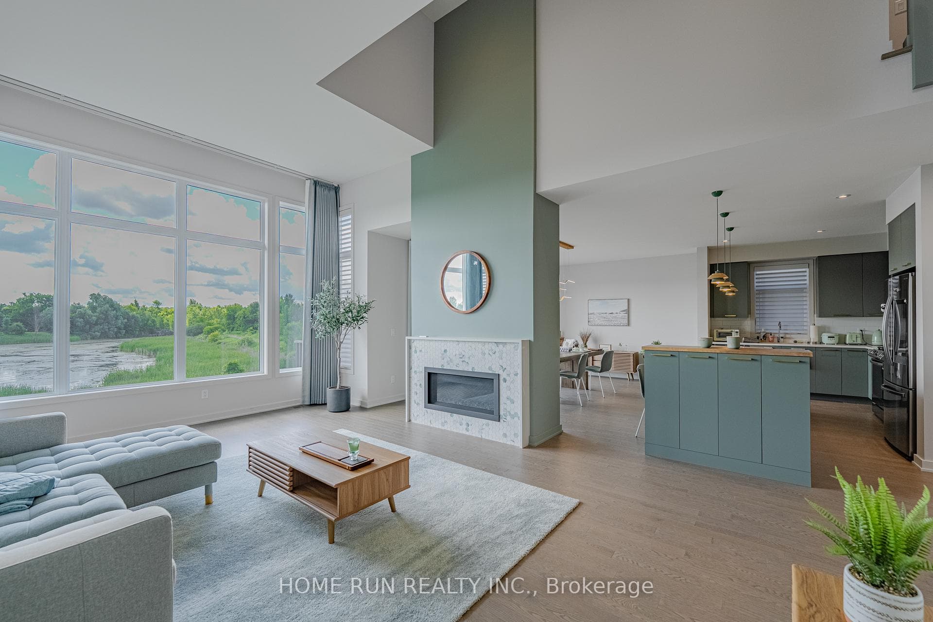 314 Shuttleworth Drive photo 4