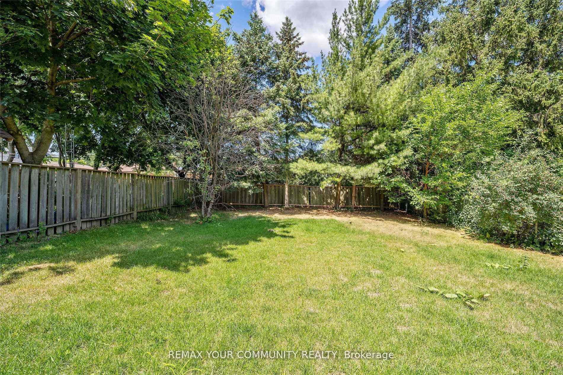 116 Park Home Avenue photo 35