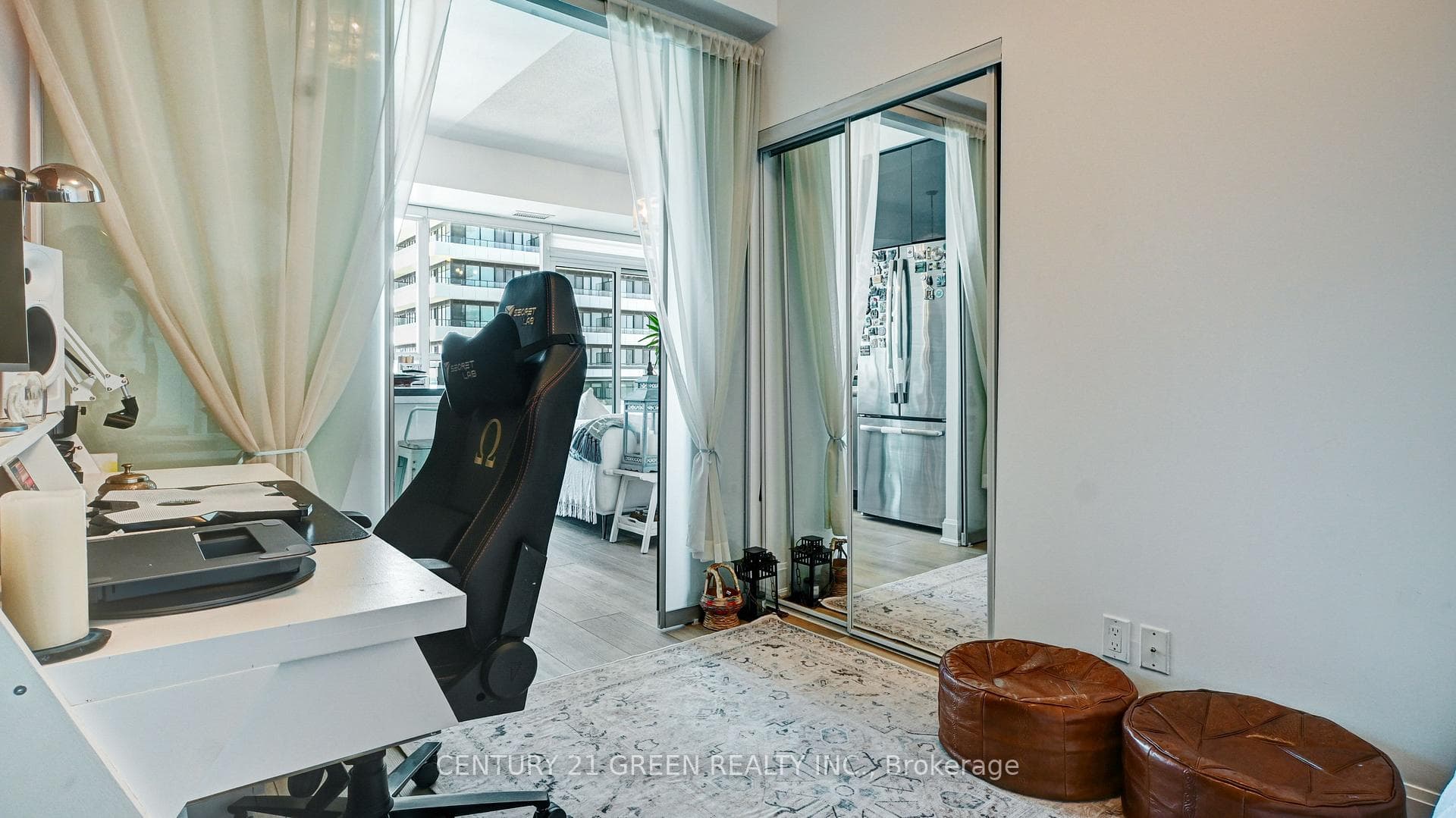 33 Shore Breeze Drive Unit 2811 photo 28