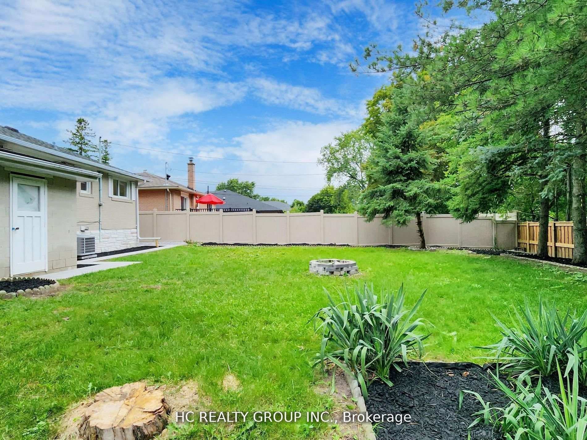 26 Algonquin Crescent photo 23