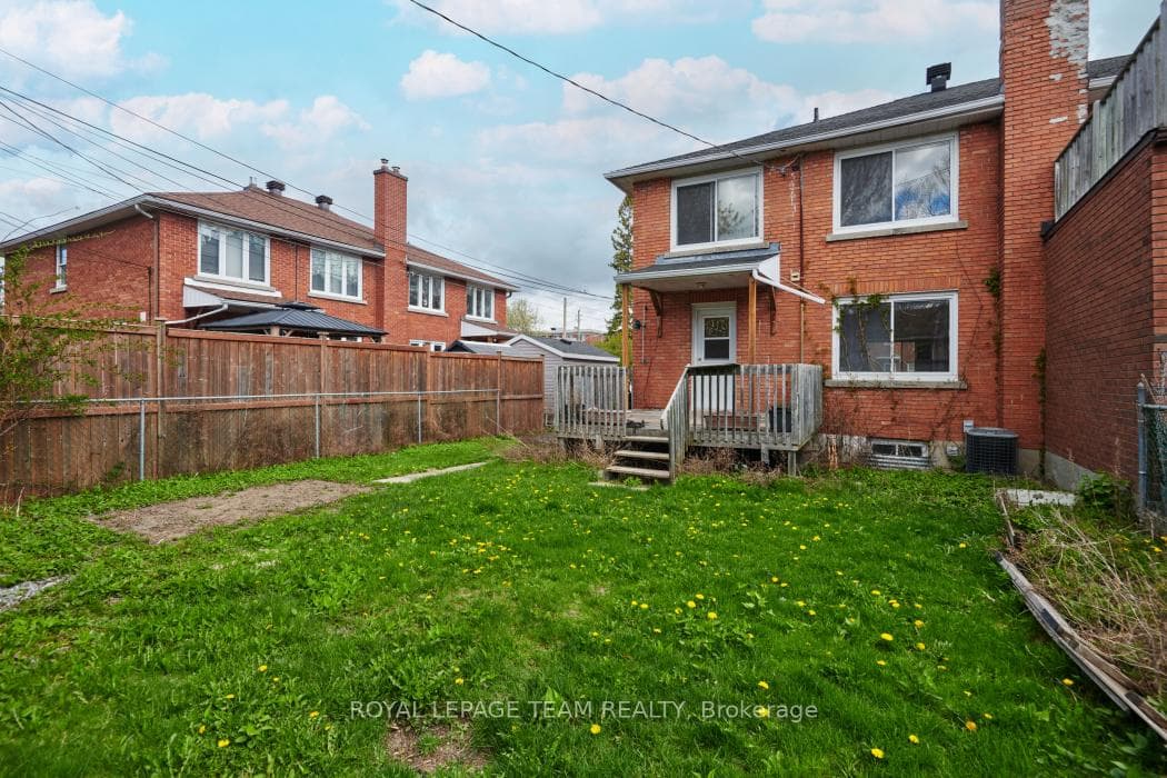 1104 Apolydor Avenue photo 33
