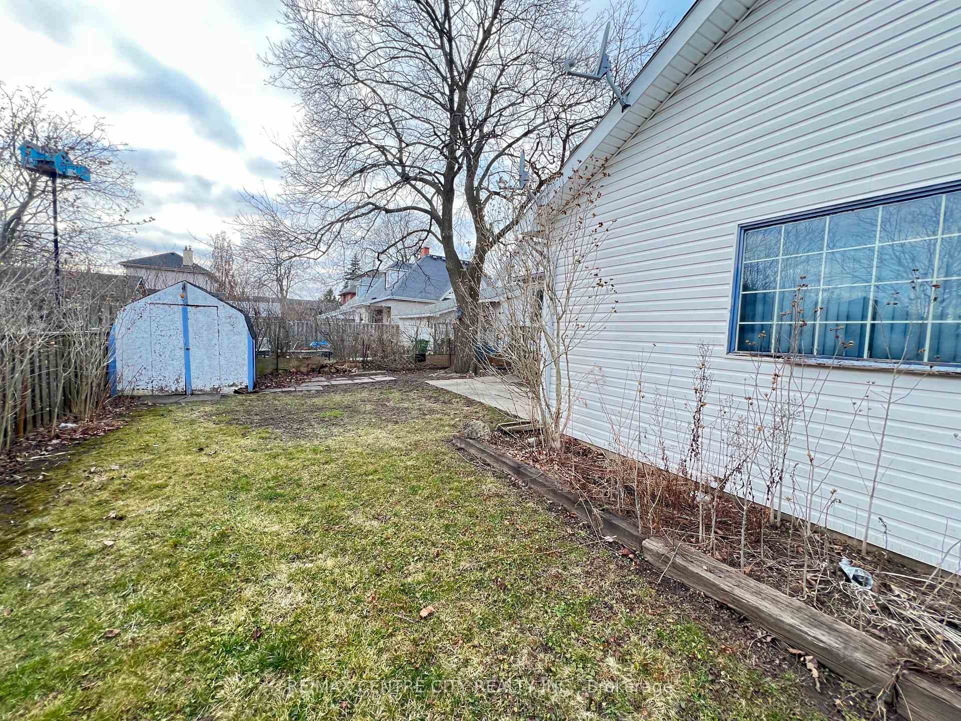 REAR GARAGE/YARD
