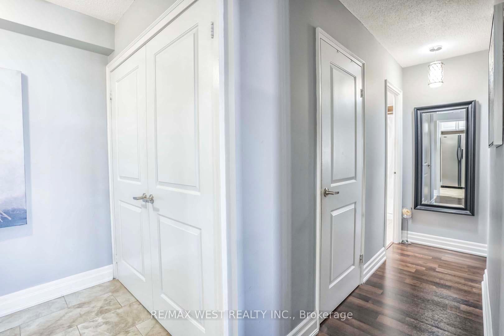 75 Emmett Avenue Unit 1508 photo 23