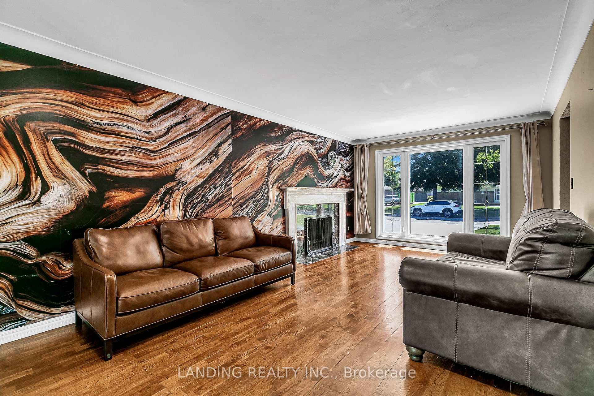 770 Lynn Street photo 7