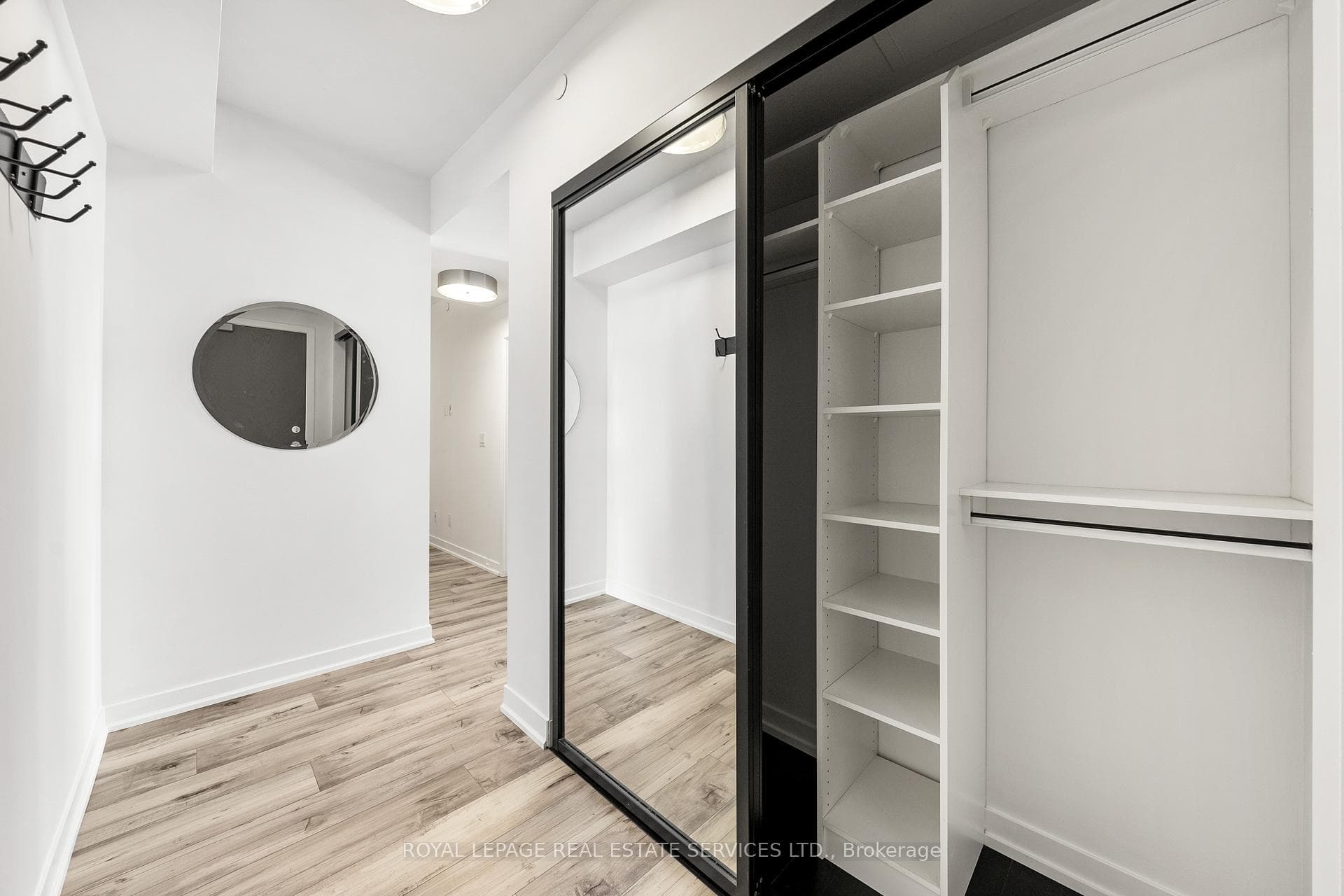 21 Widmer Street Unit 1601 photo 21
