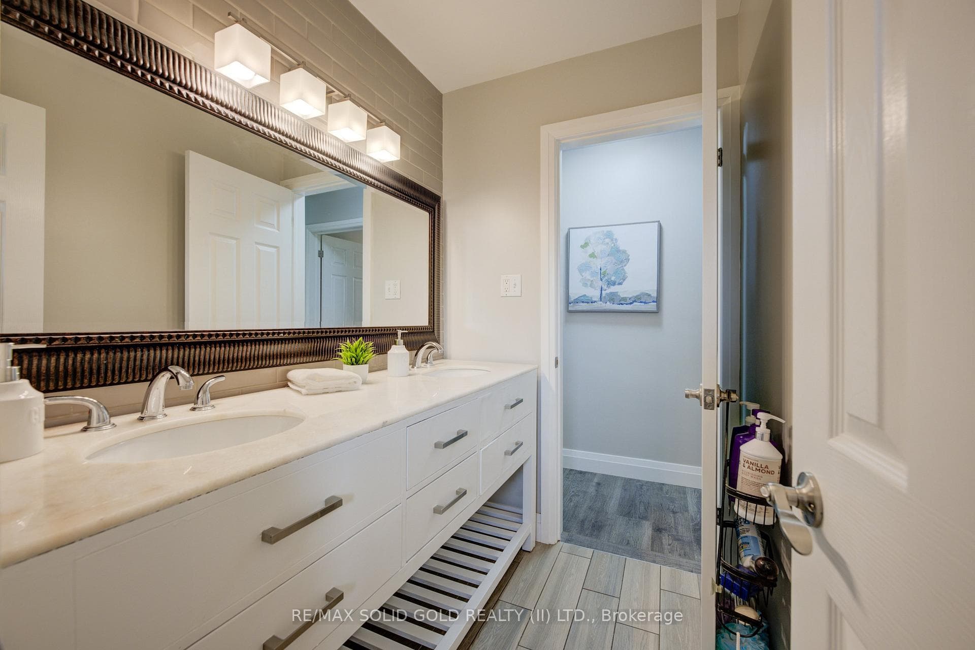 1509 Queens Boulevard photo 22