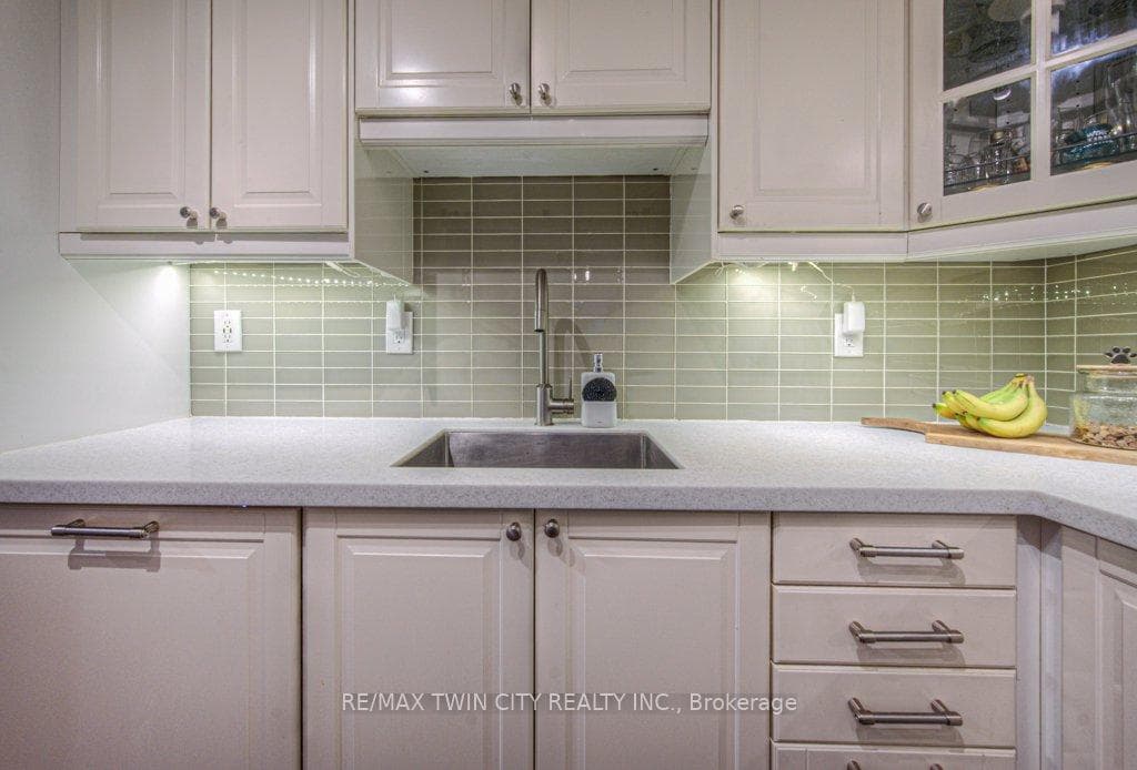 154 St Andrews Drive photo 19