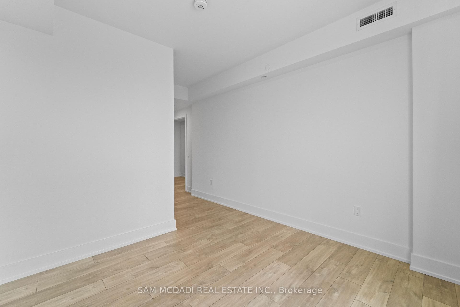 858 Dupont Street Unit 304 photo 25