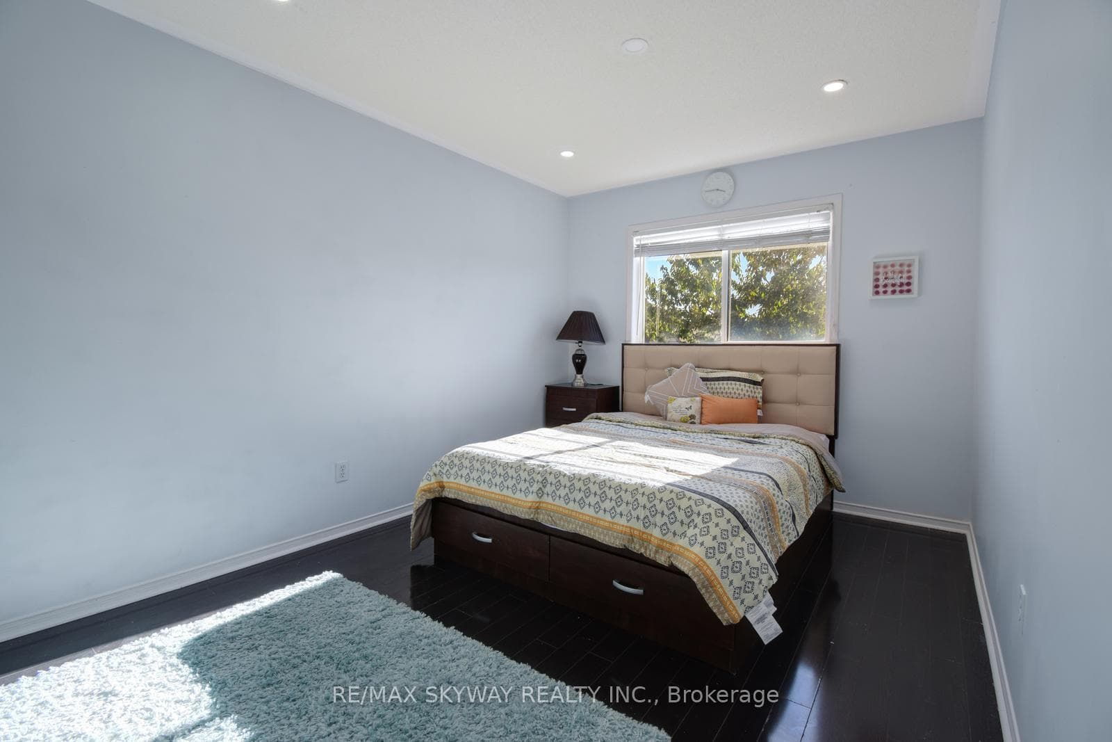 5234 Fairford Crescent photo 23