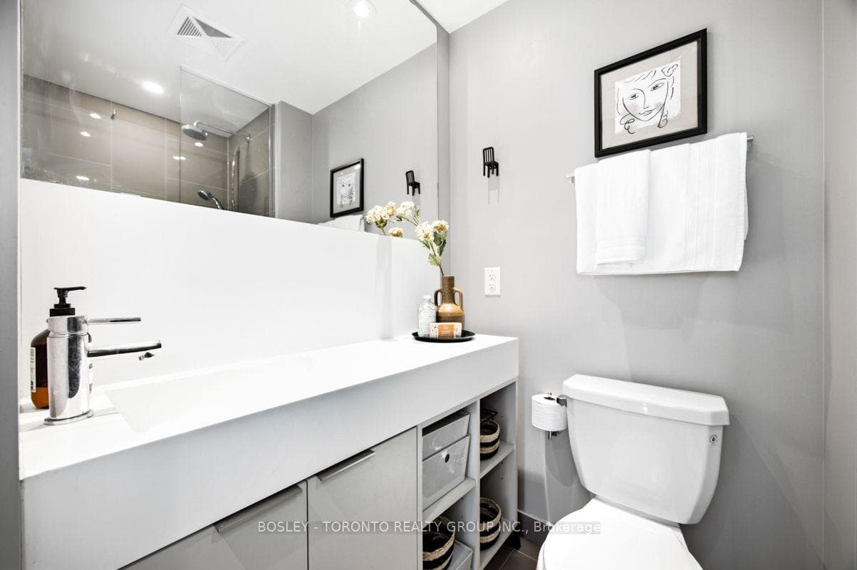 20 Richardson Street Unit 2007 photo 29