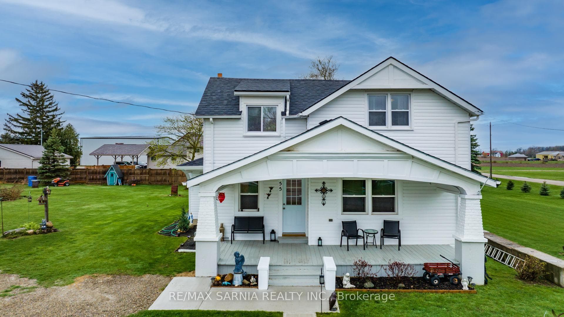 55 King Street photo 1