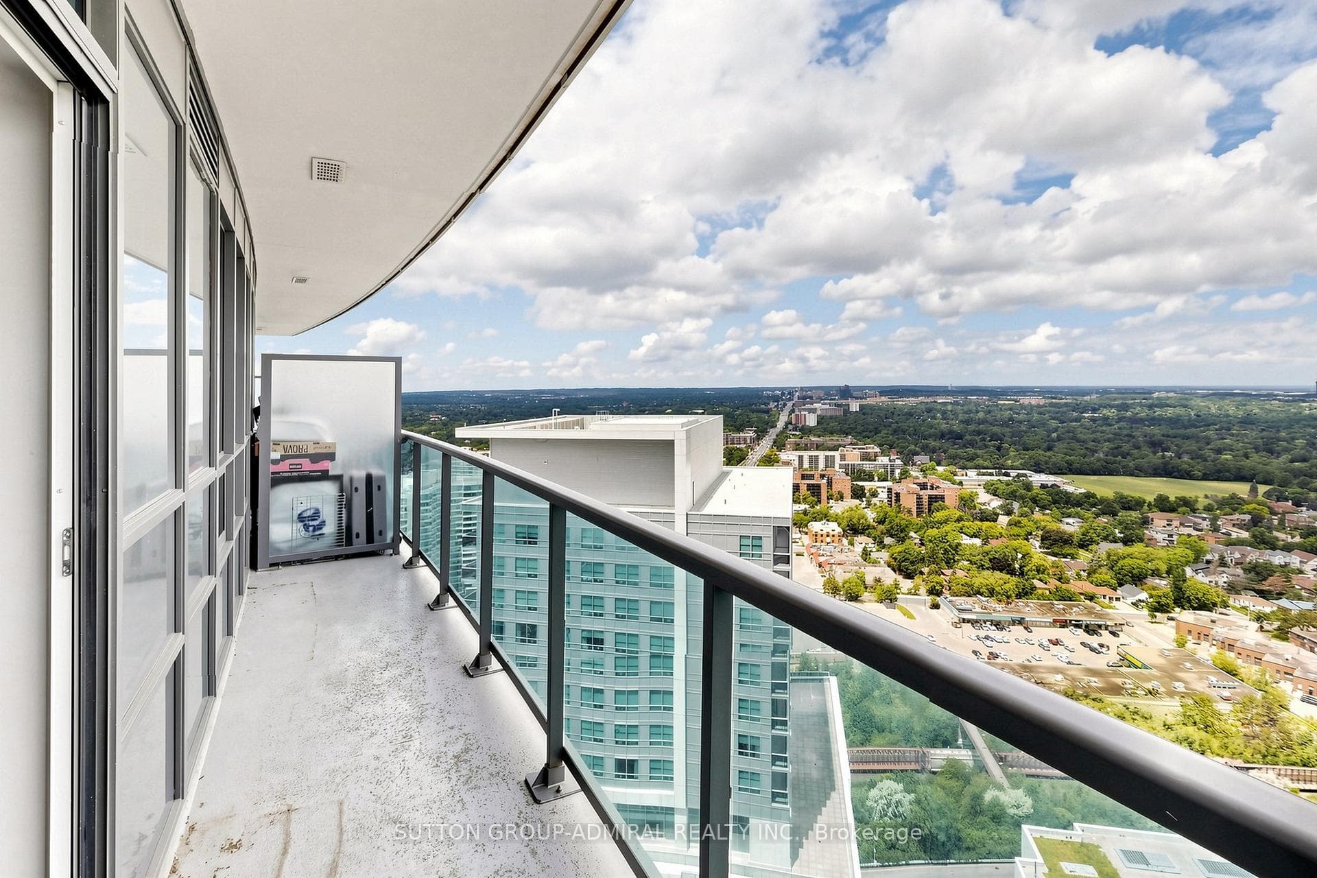 7171 Yonge Street Unit 2703 photo 17