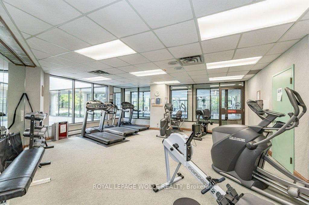 4 Willow Street Unit 1601 photo 14