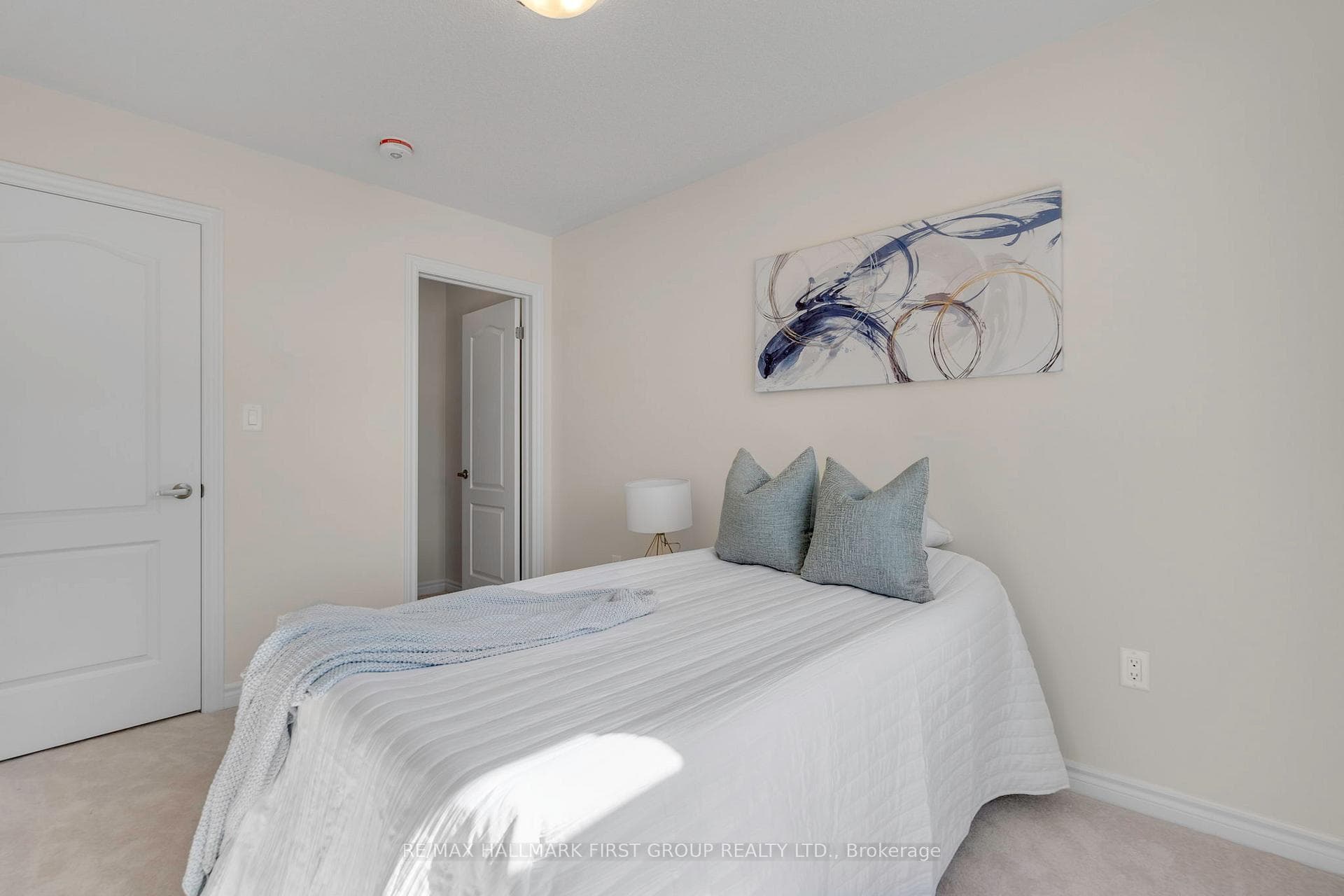70 Senay Circle photo 30