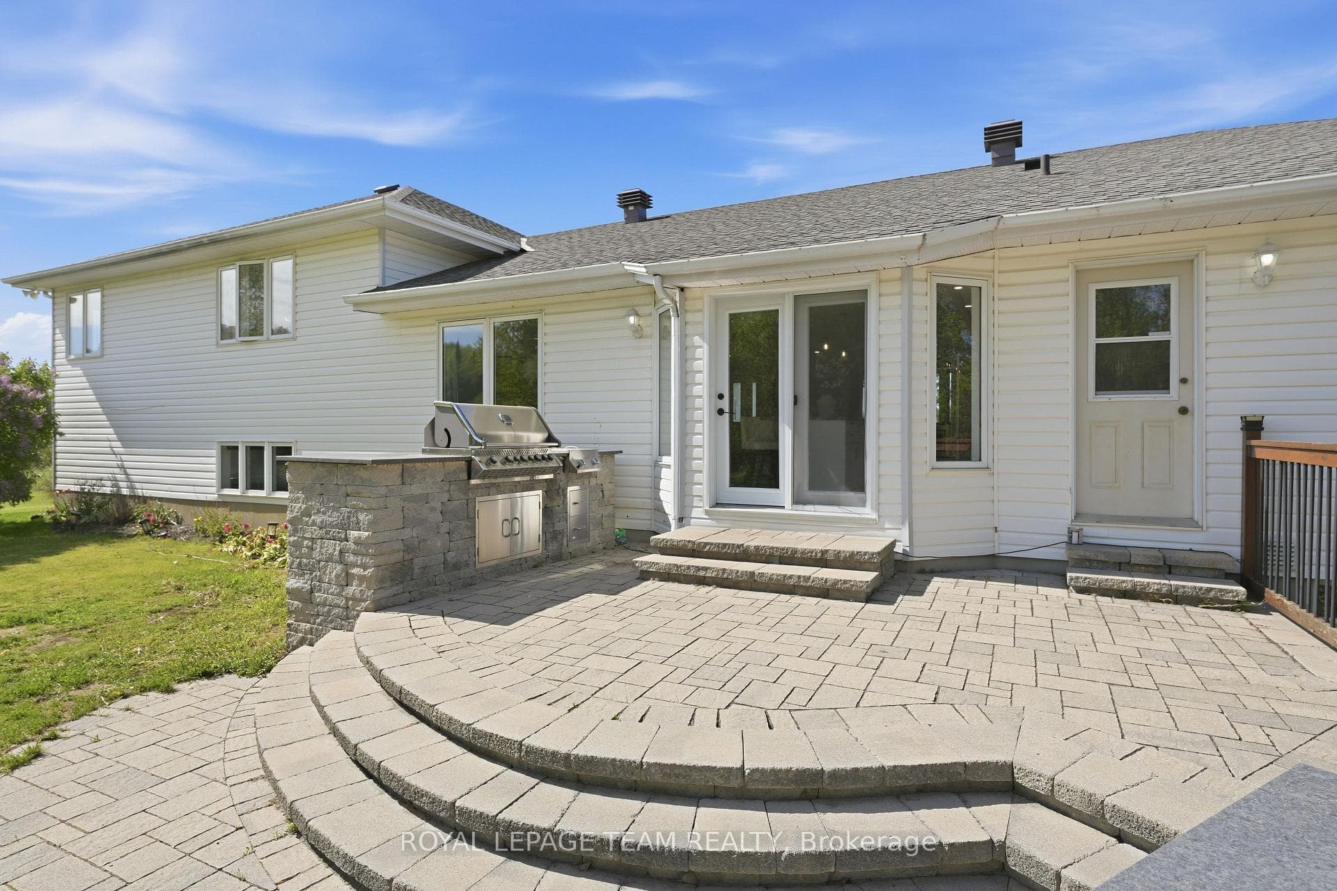 118 Rushing Brook Drive photo 43