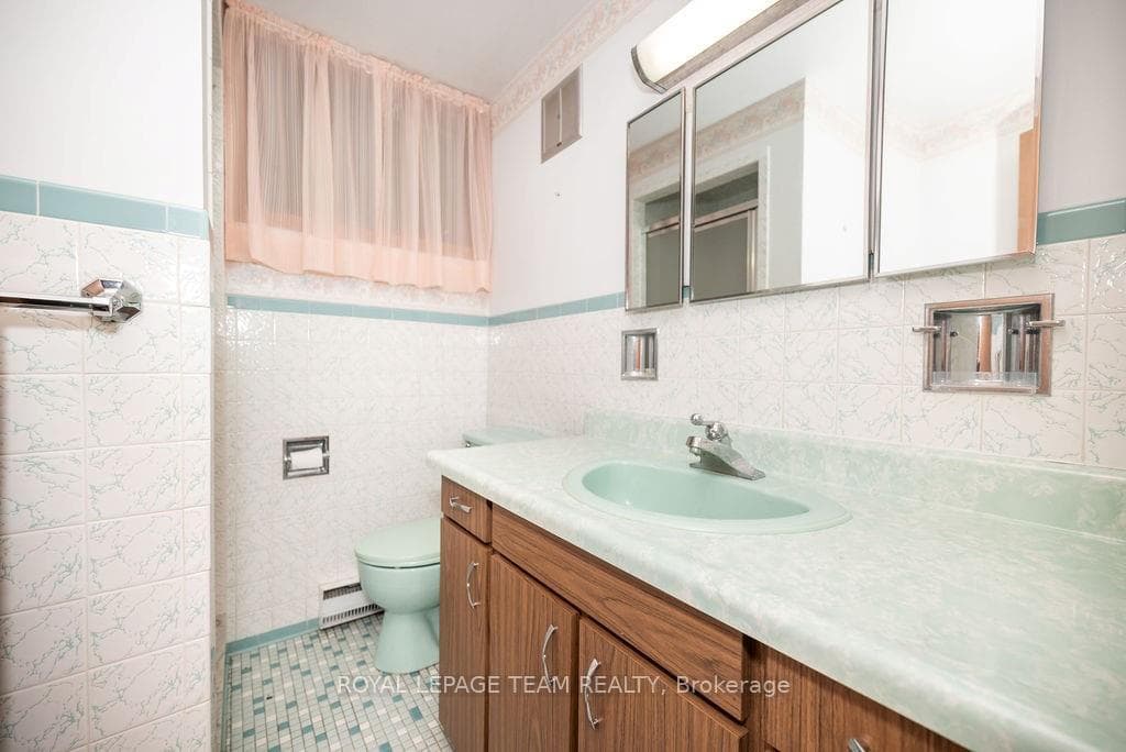 20 BOLAND Street photo 28