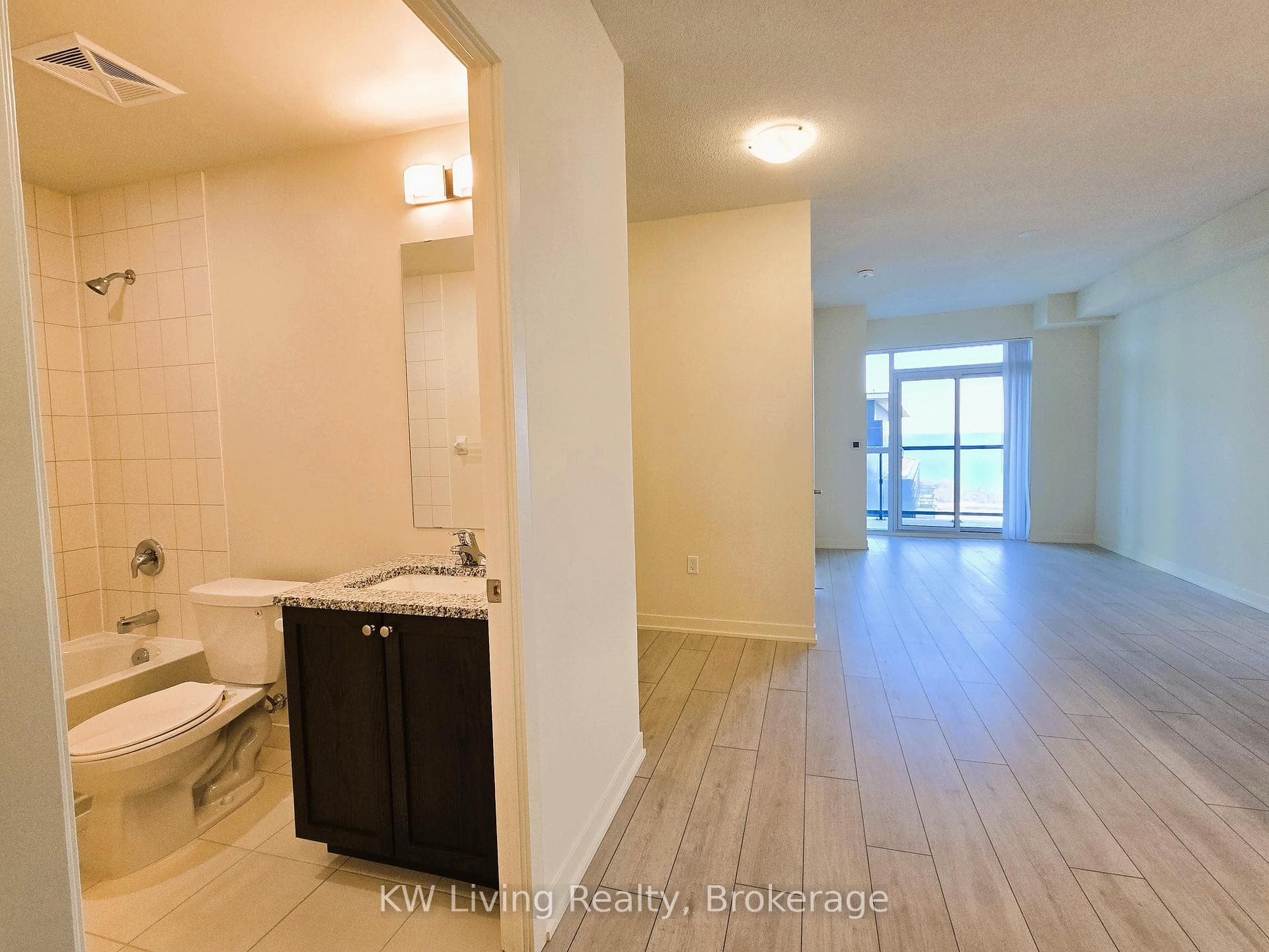 38 Annie Craig Drive Unit 2003 photo 7