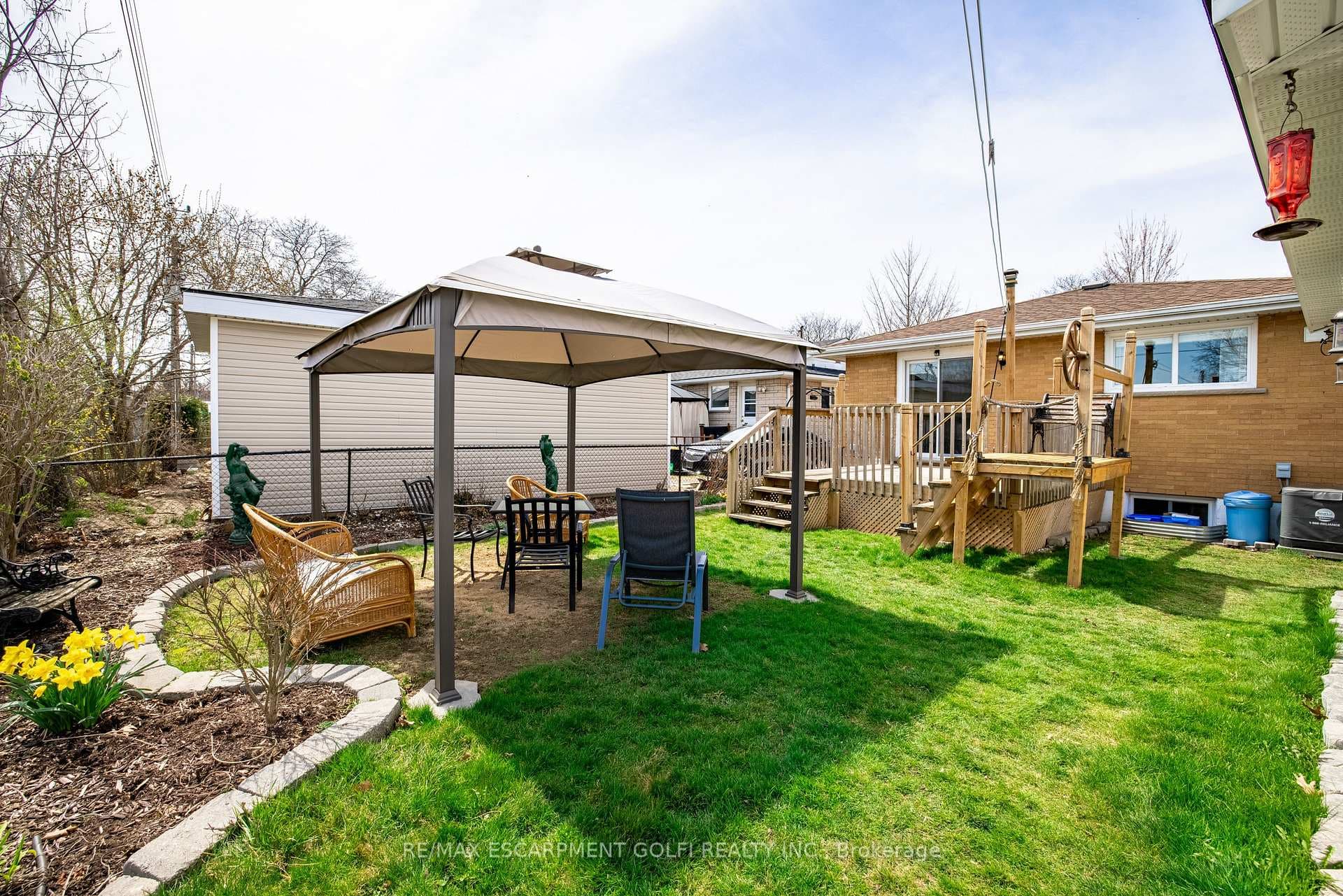 105 Glen Echo Drive photo 24