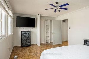 135 Judith Avenue photo 29