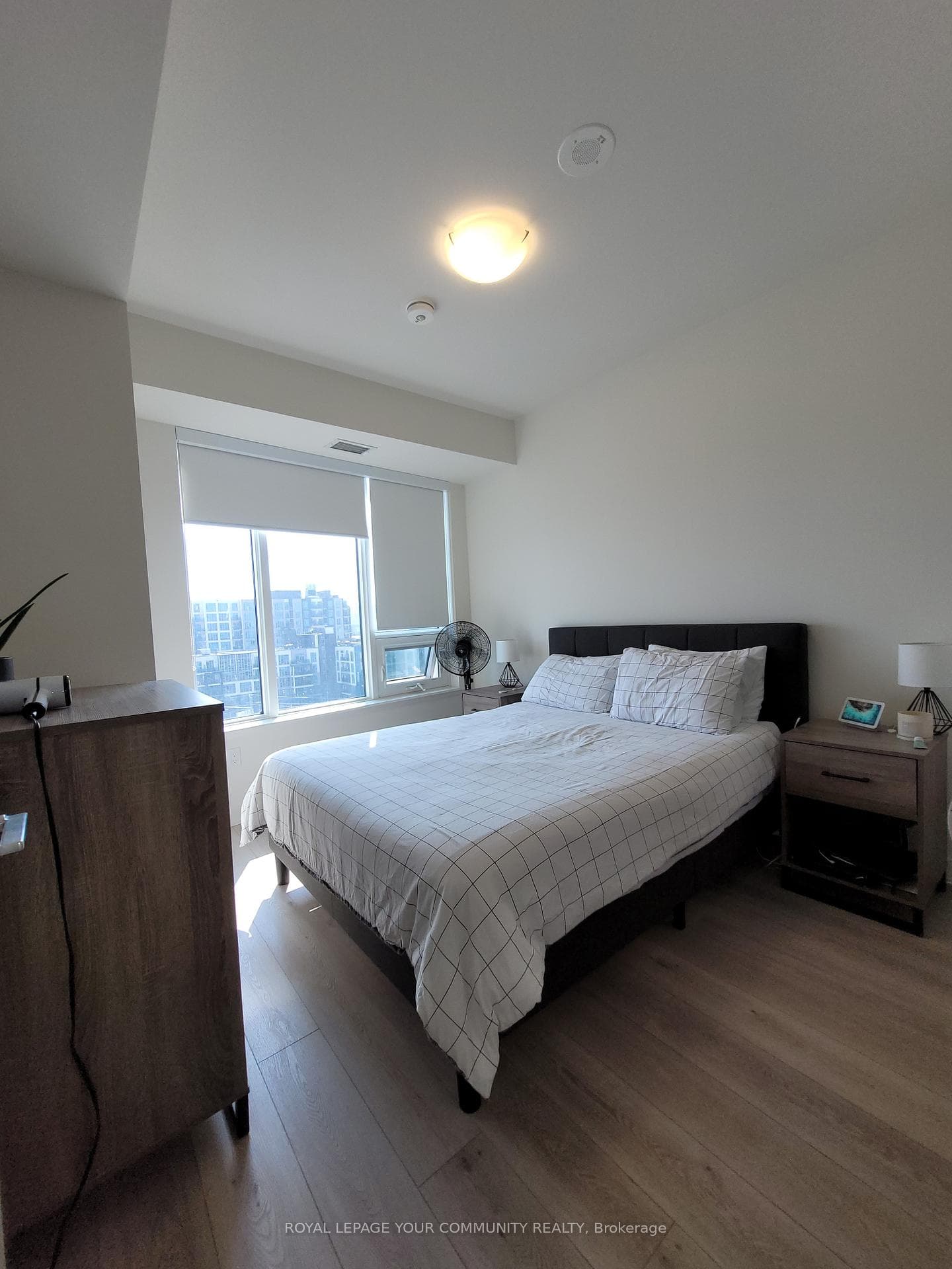 385 Winston Road Unit 809 photo 8