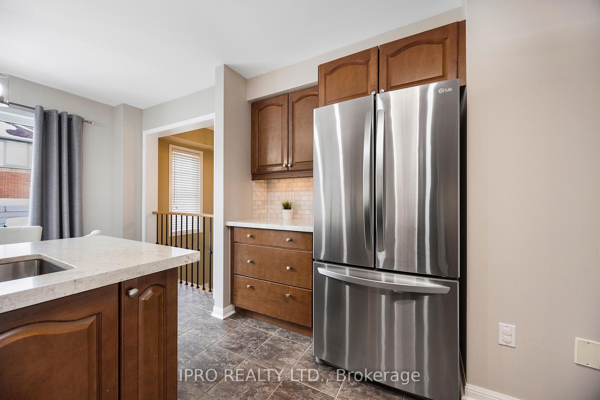 3030 Breakwater Court Unit 22 photo 11