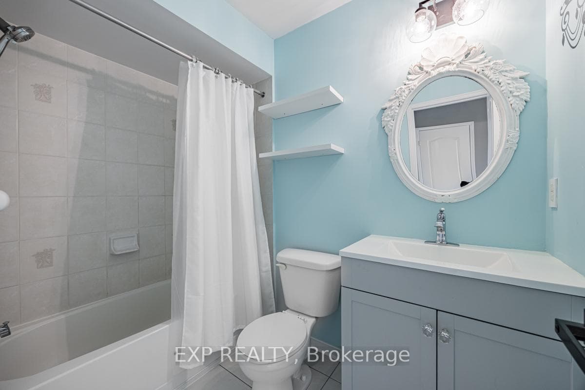 3352 Mikalda Road photo 22