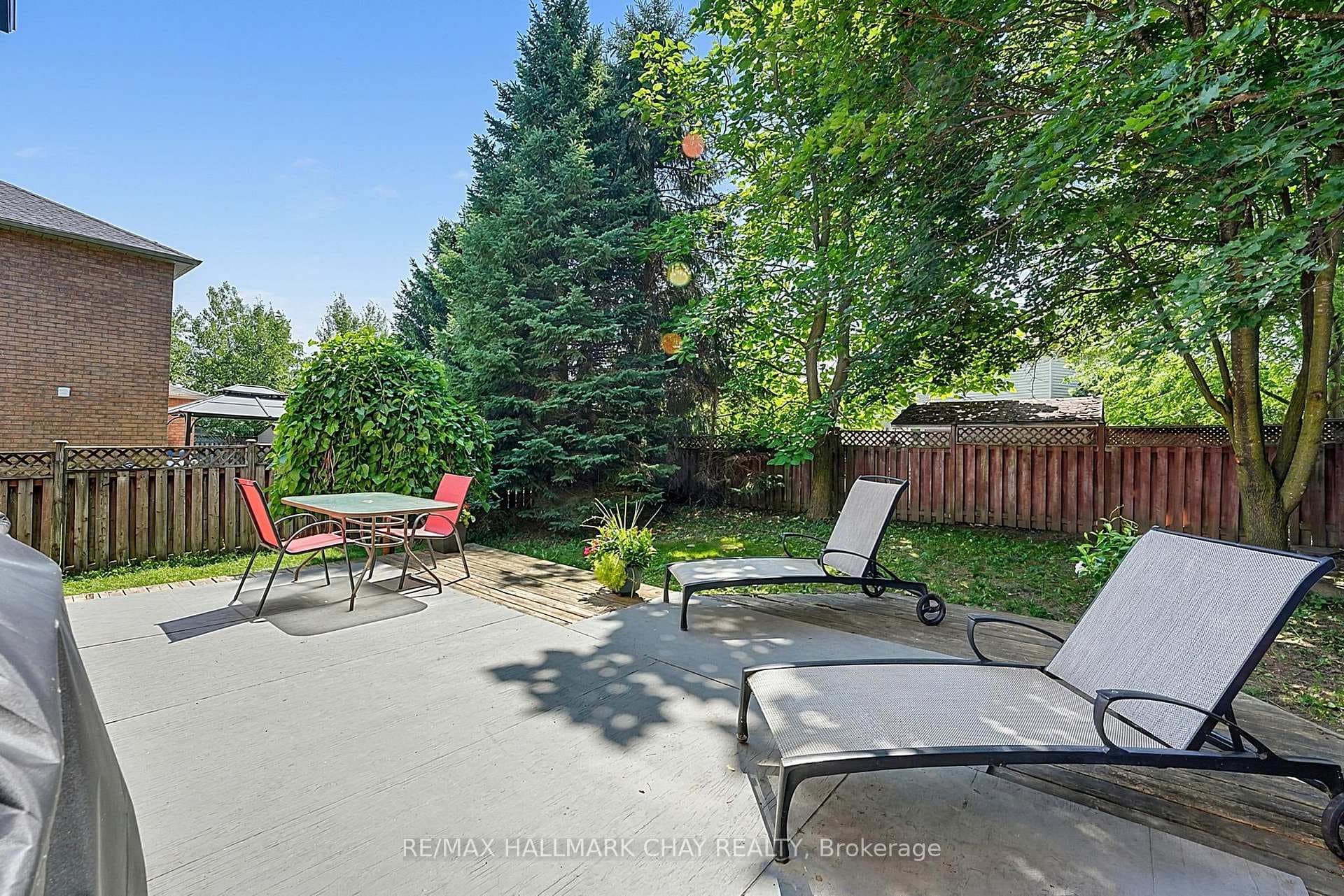 11 Dugdale Avenue photo 36
