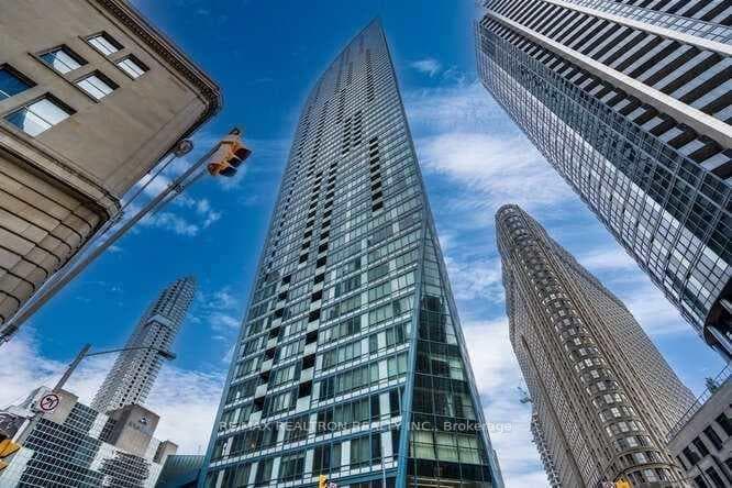 8 The Esplanade Avenue Unit 404 photo 1