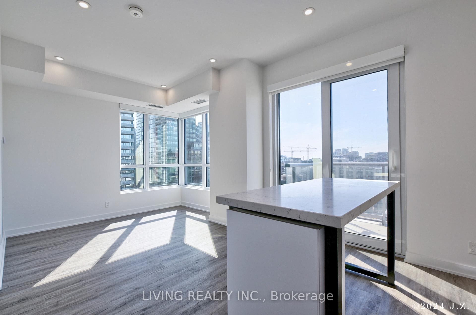 108 Peter Street Unit 1317 photo 7