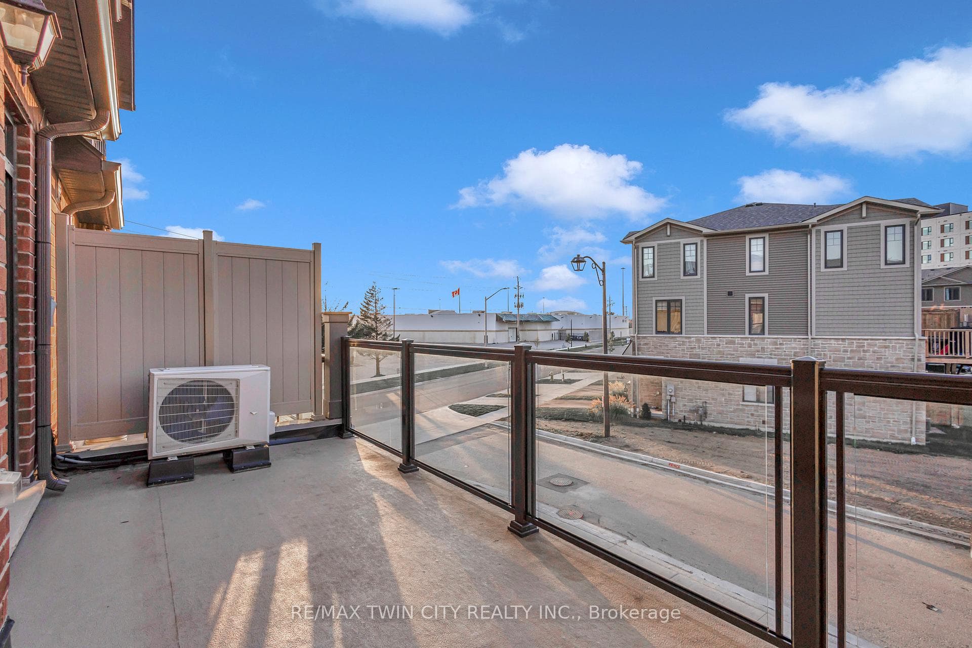 100 Hollywood Court Unit 2 photo 24