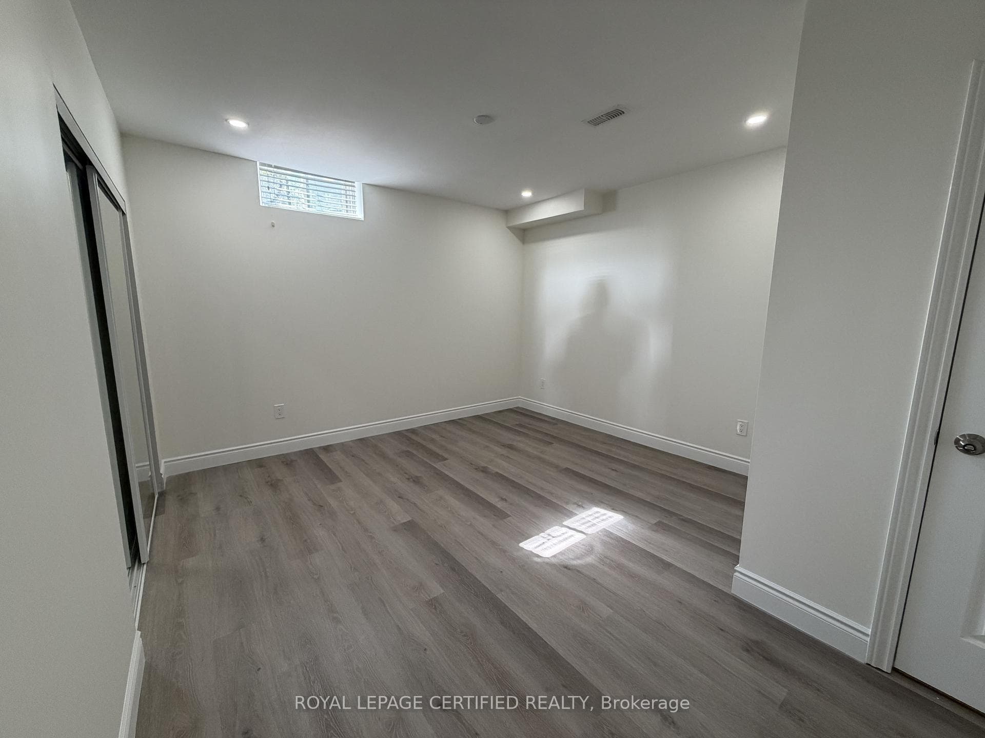61 Eagleglen Way Unit Bsmt photo 22