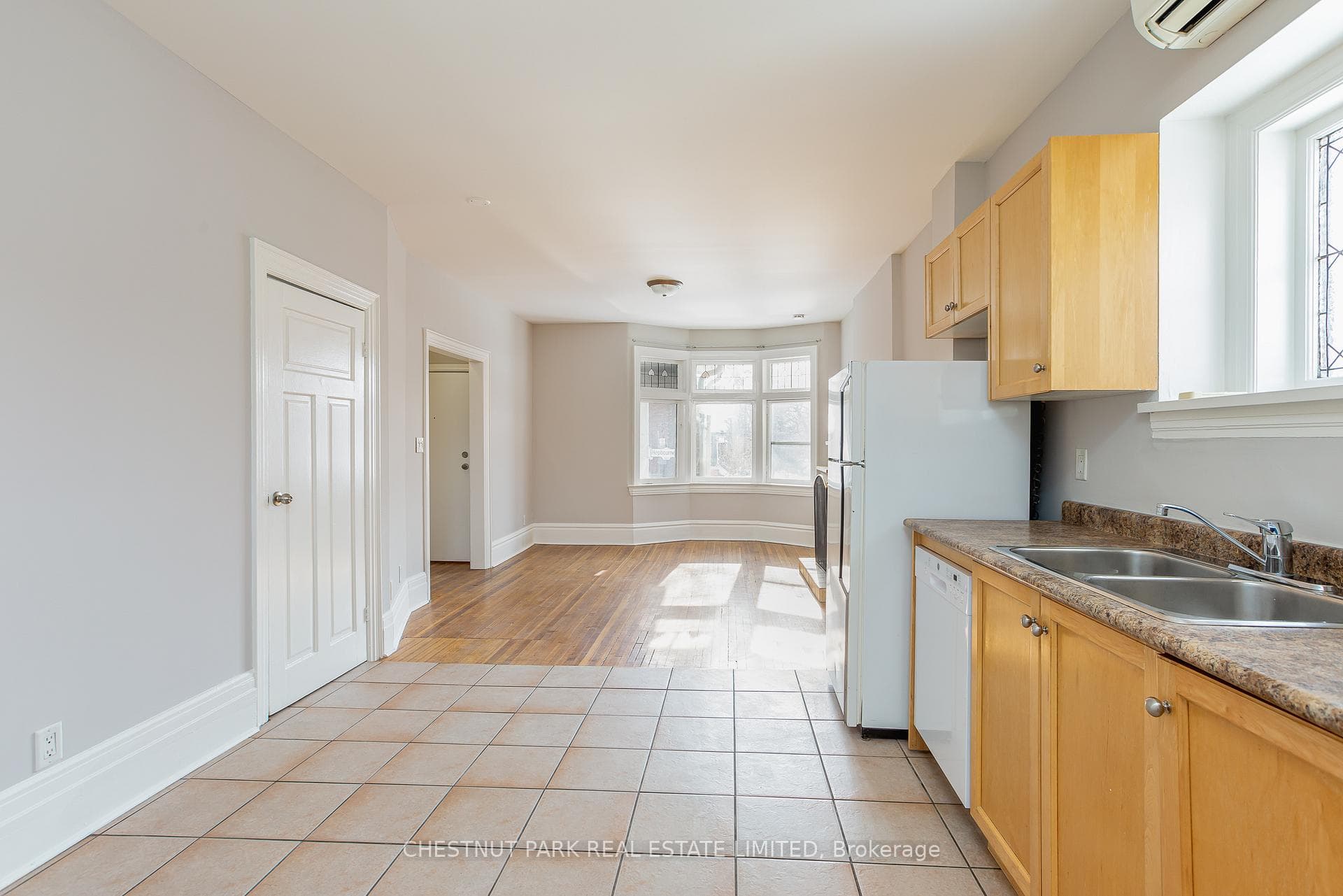 140 Hepbourne Street Unit Main photo 10