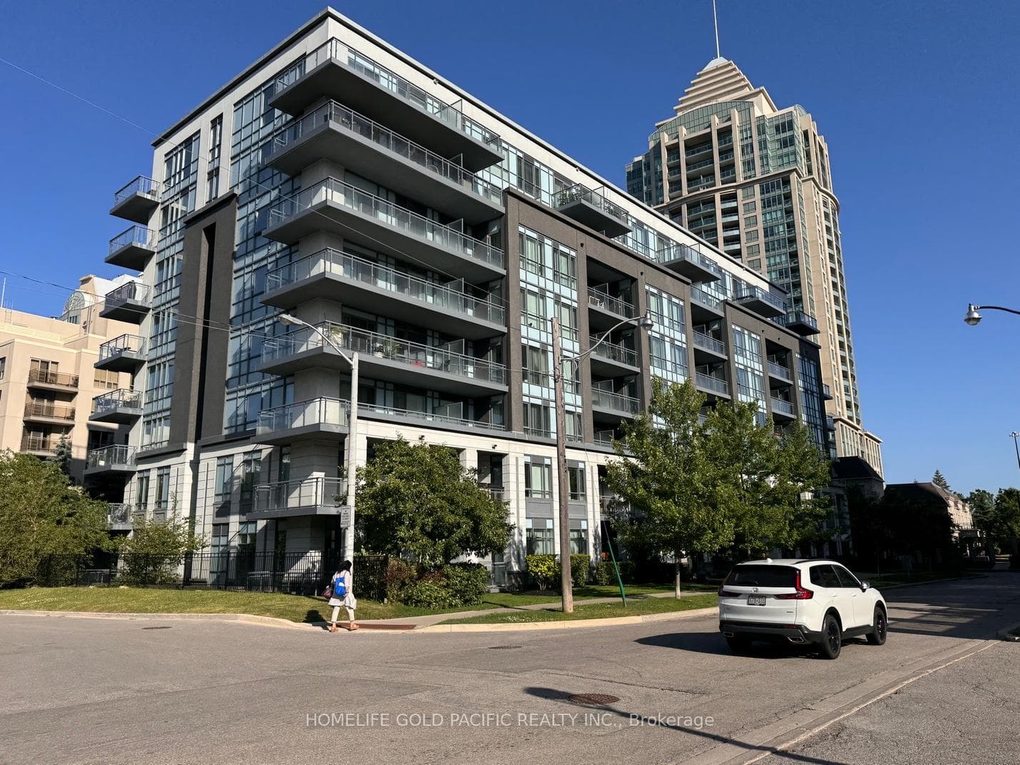 17 Kenaston Gardens Unit 411 photo 1