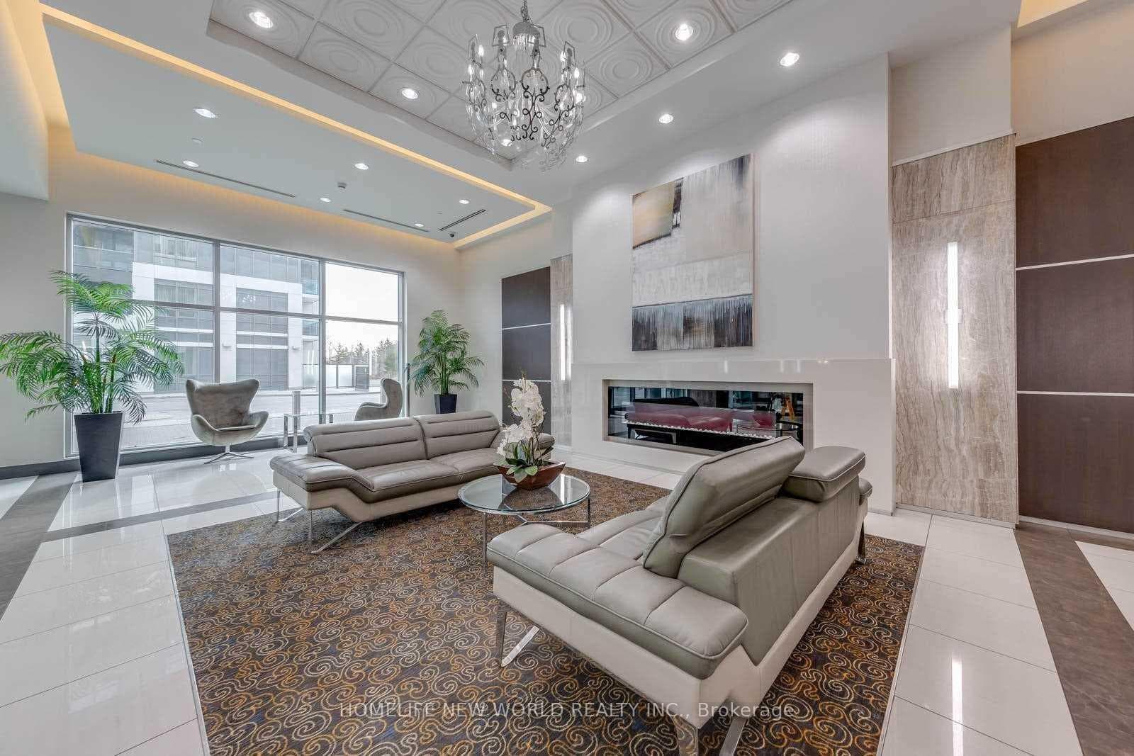 7161 Yonge Street Unit 628 photo 31