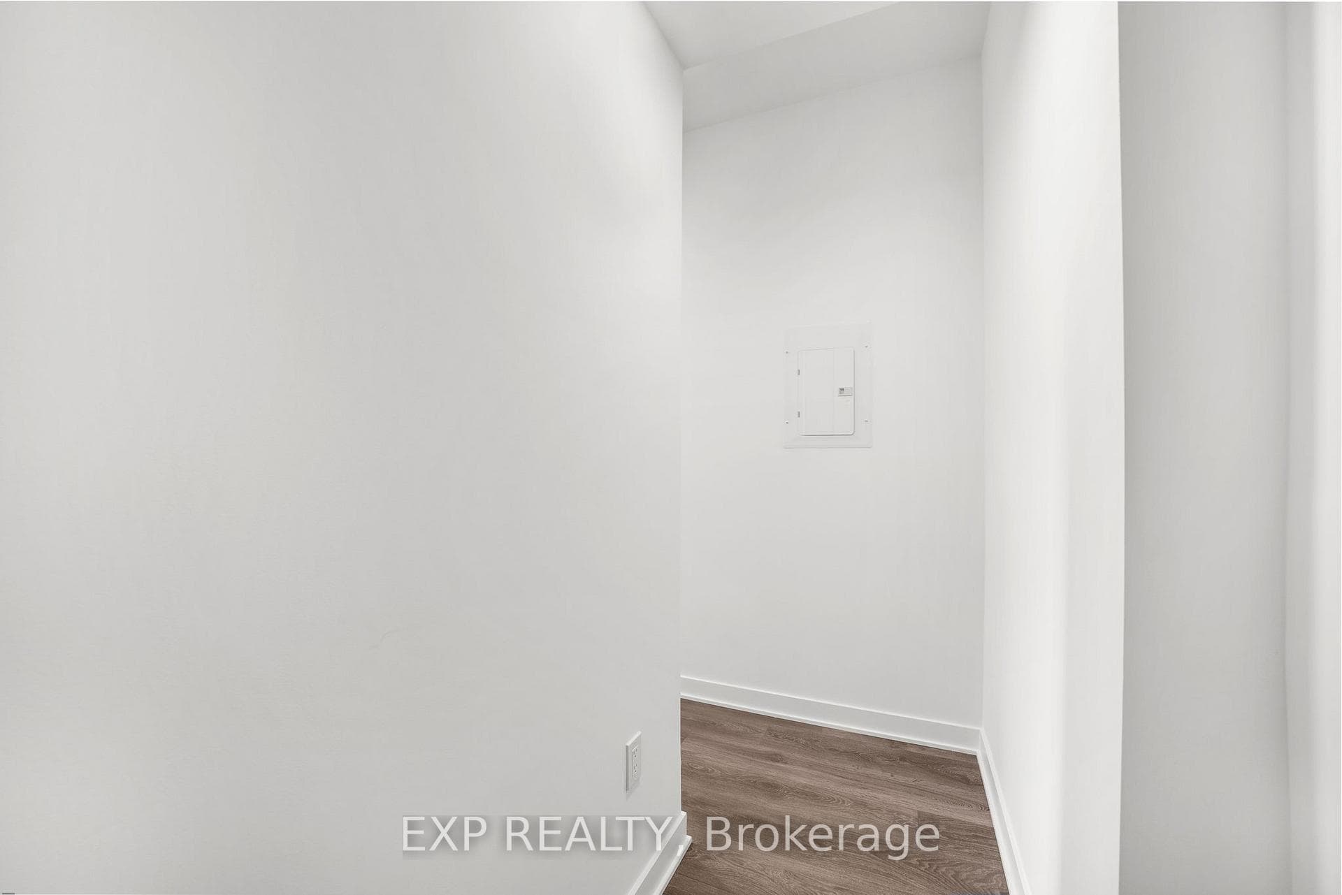 55 Charles Street Unit 1012 photo 6