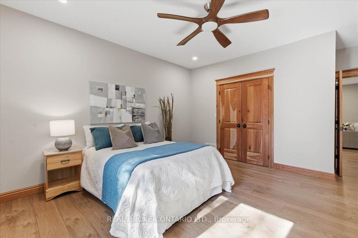 4589 WATSON Road photo 26