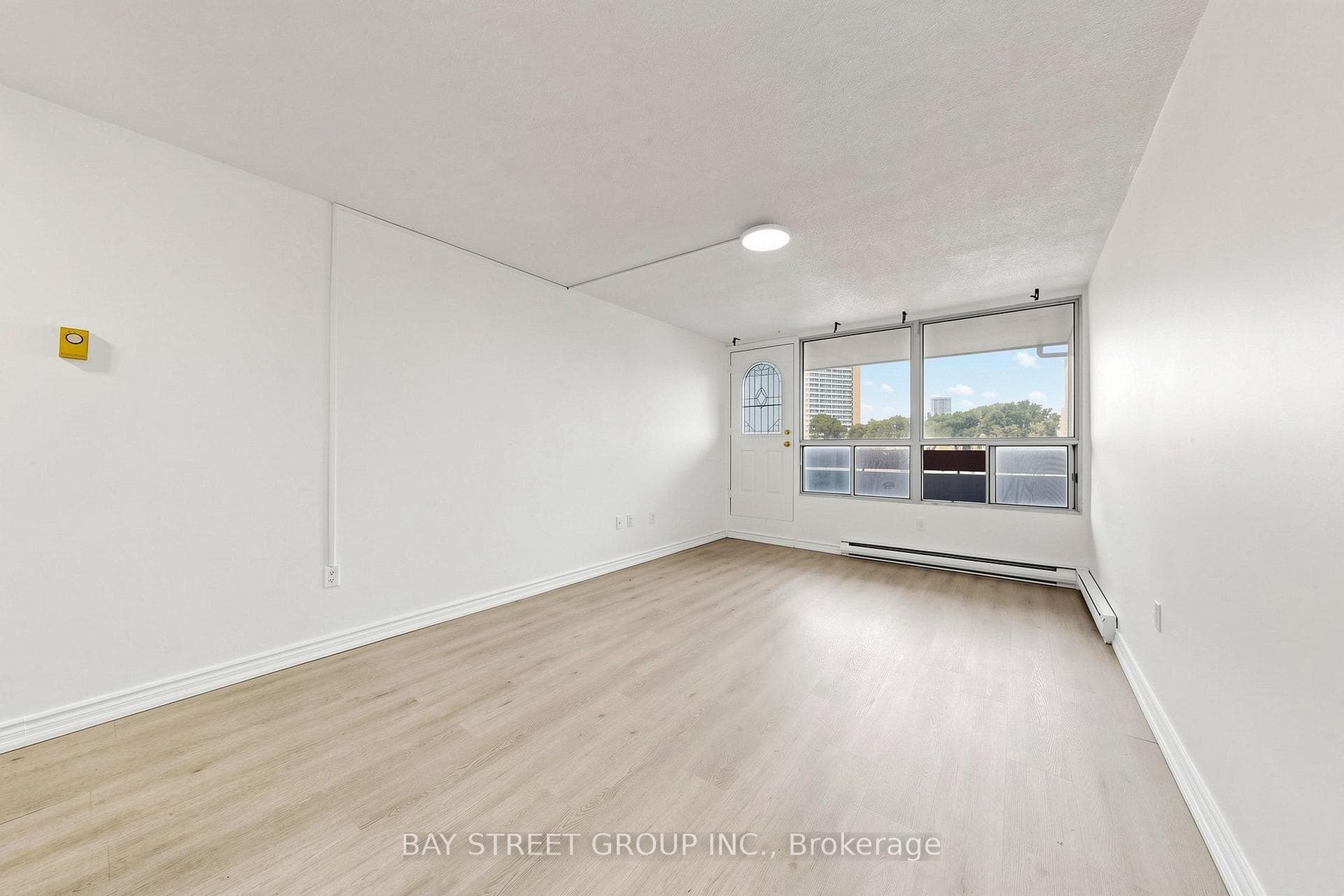55 Sunny Glenway Unit 302 photo 11