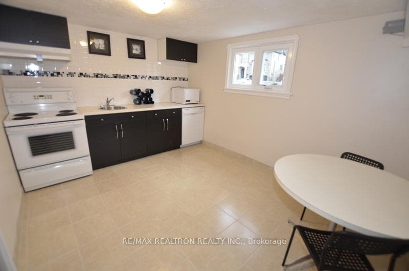 257 Betty Ann Drive photo 44
