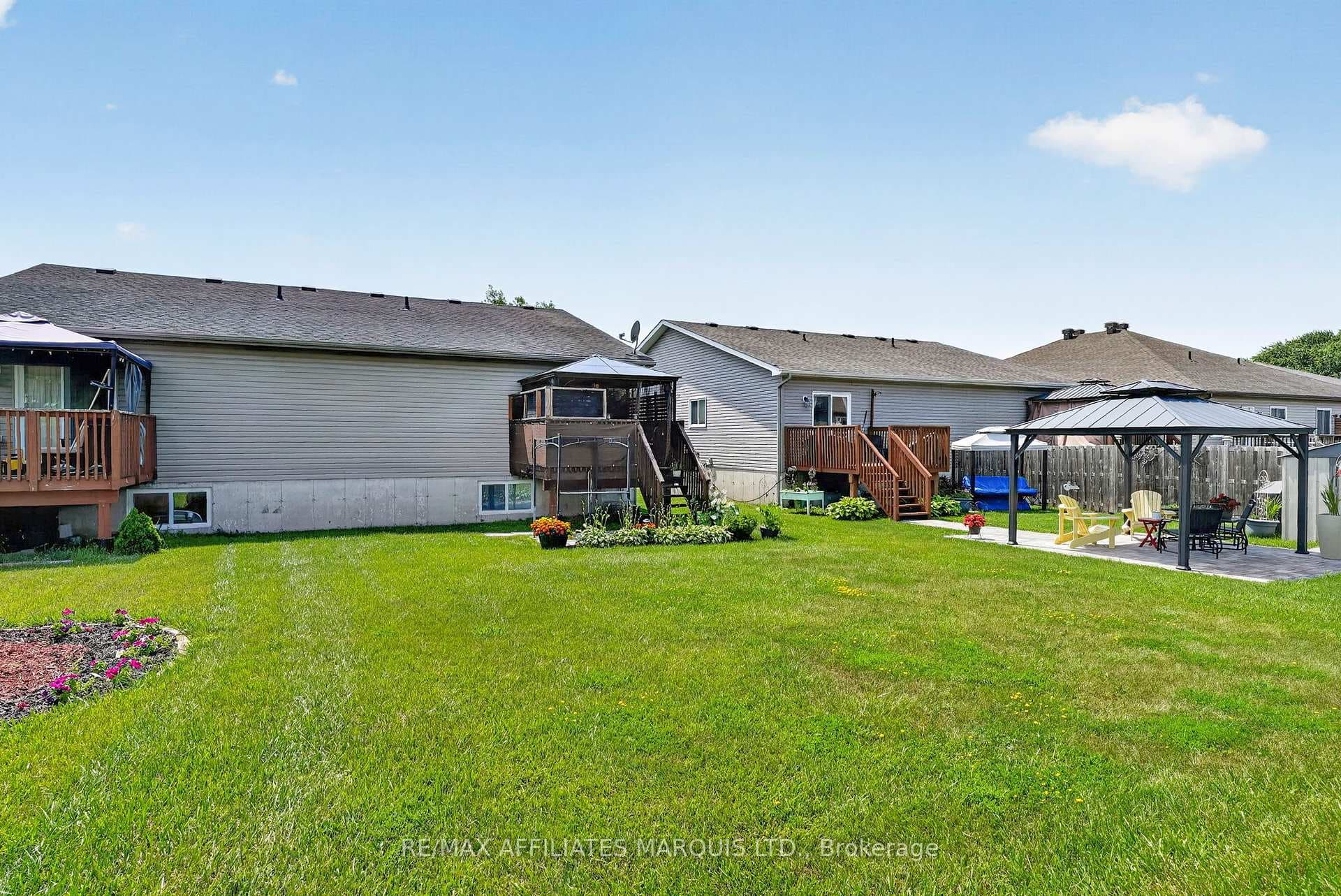 41 Blackburn Drive photo 31
