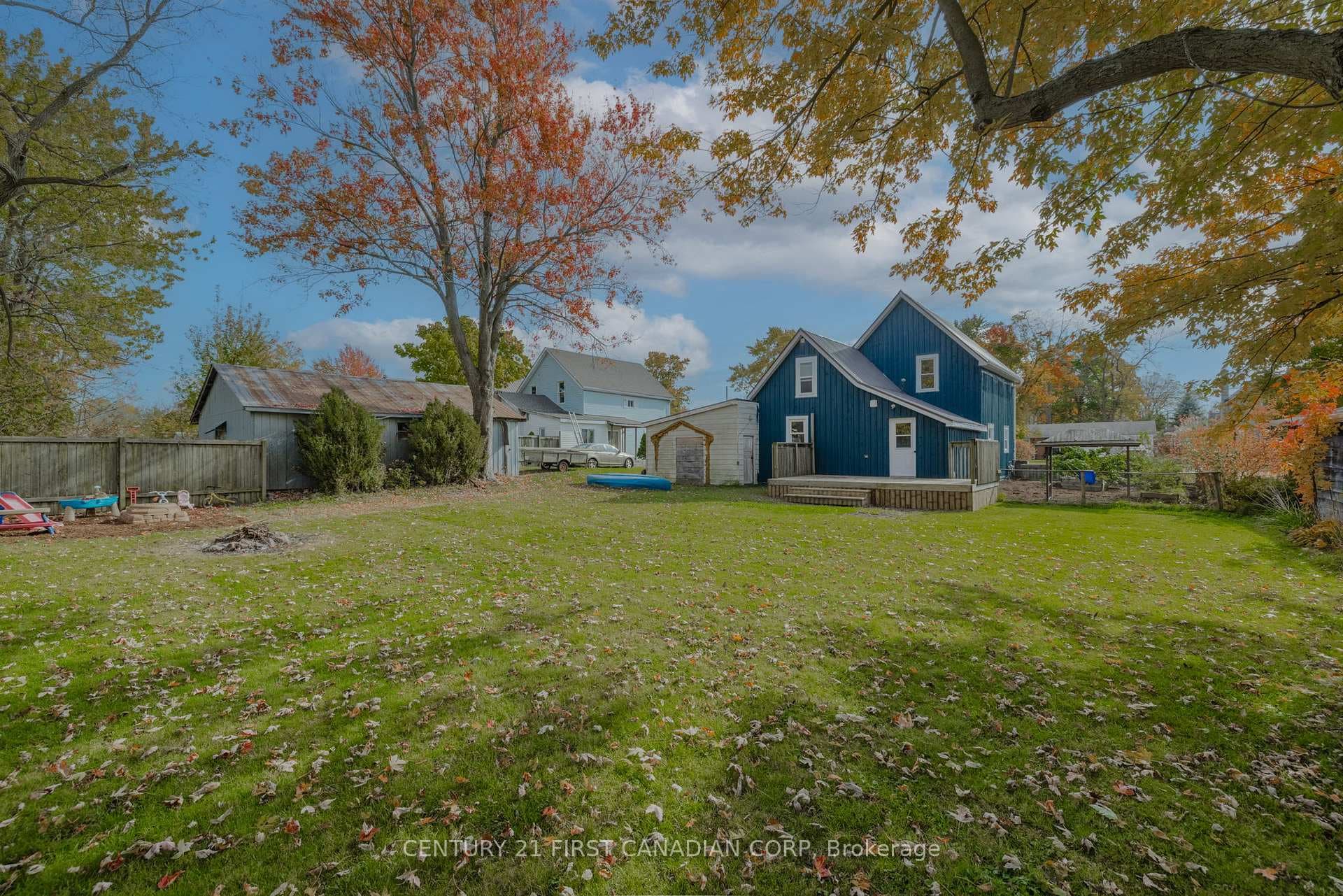 603 Erie Street photo 6