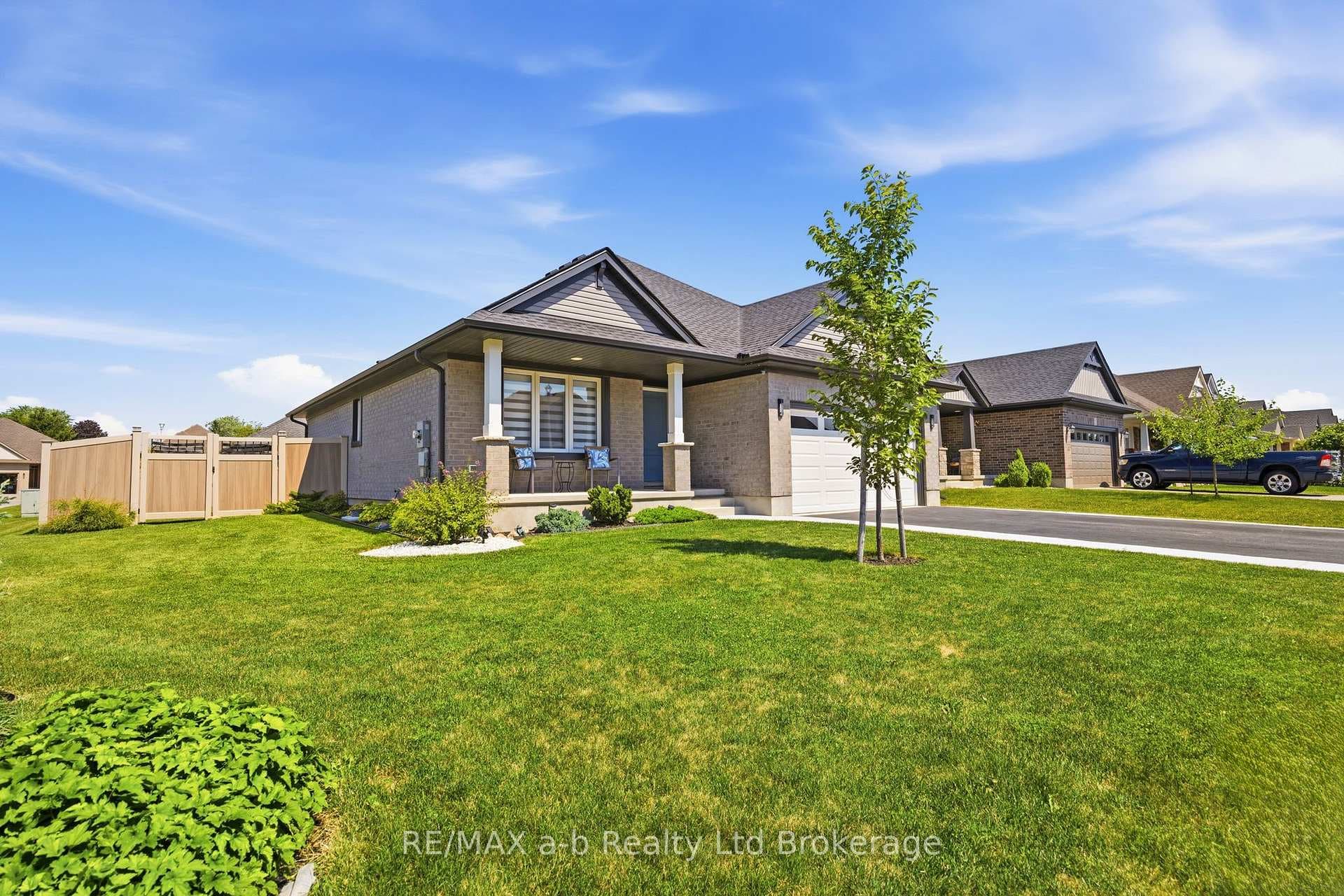 268 Wilson Avenue photo 2