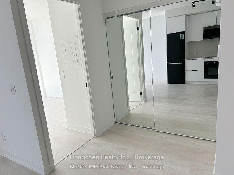 5 Defries Street Unit 3101 photo 11