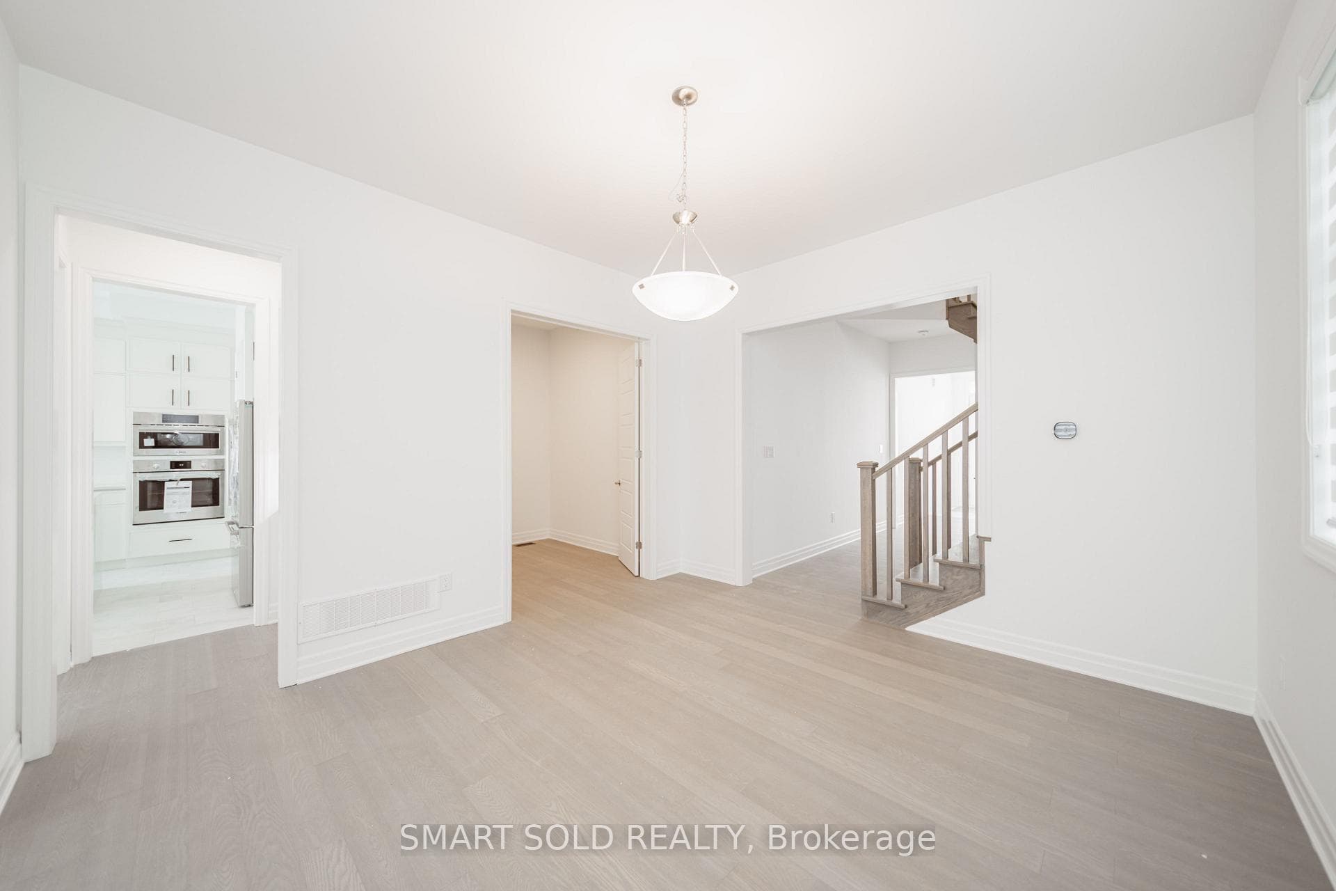 6 Azure Drive photo 13