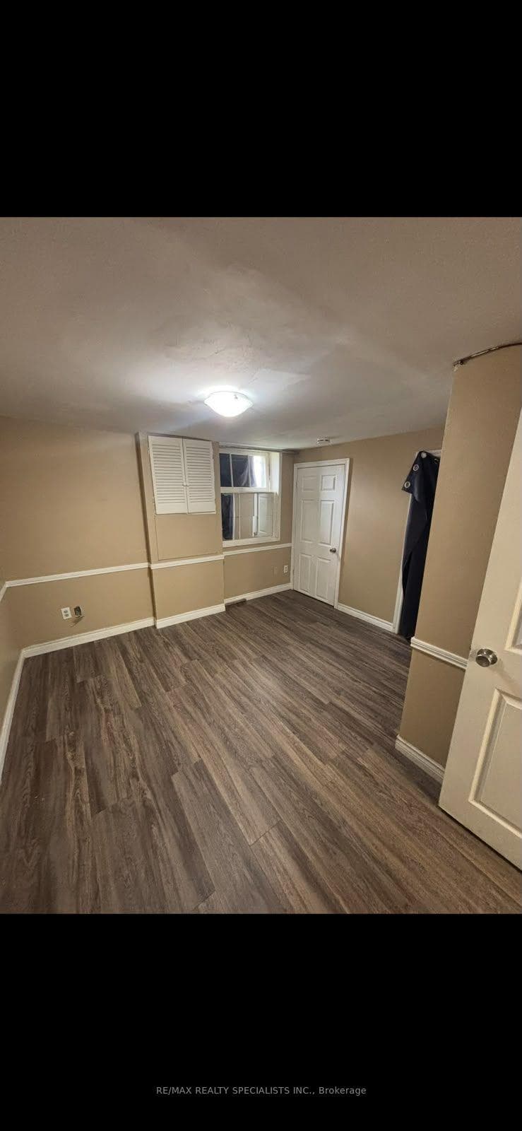 58 Carlton Street photo 22