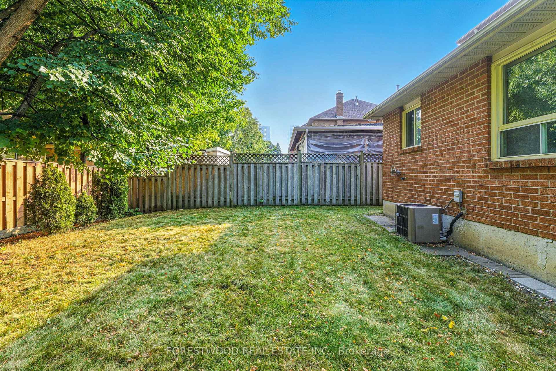 190 Nahani Way photo 37